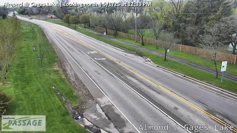 Traffic Cam Almond at Gages Lake - N