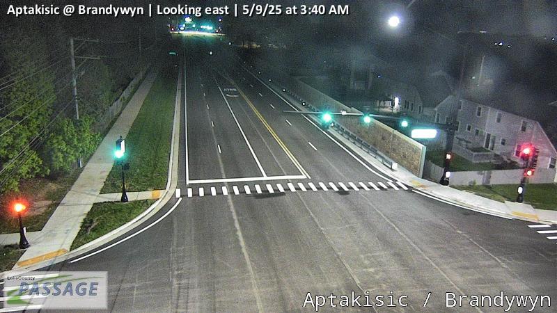 Traffic Cam Aptakisic at Brandywyn