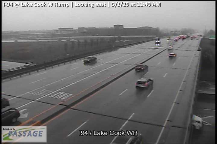 Traffic Cam I-94 at Lake Cook W Ramp