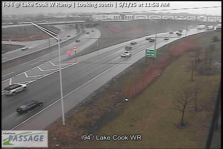 Traffic Cam I-94 at Lake Cook W Ramp