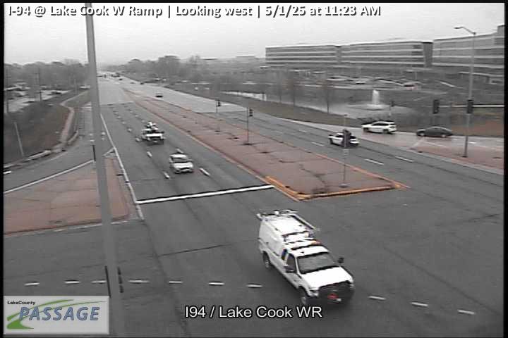 Traffic Cam I-94 at Lake Cook W Ramp