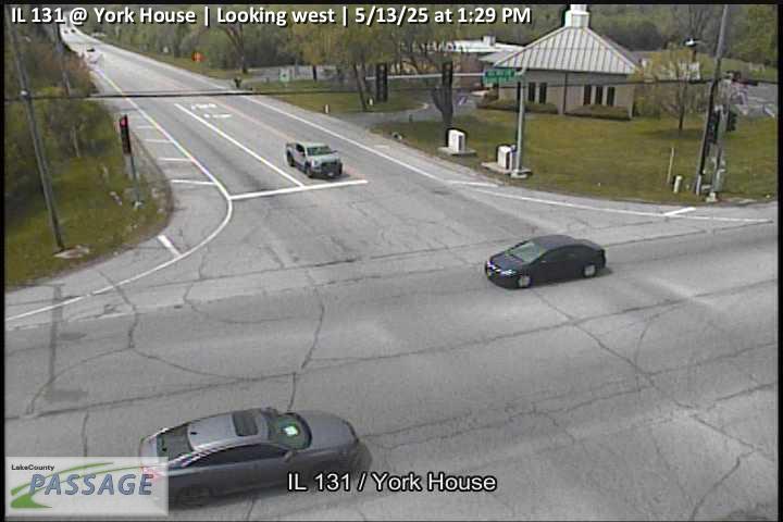 Traffic Cam IL 131 at York House