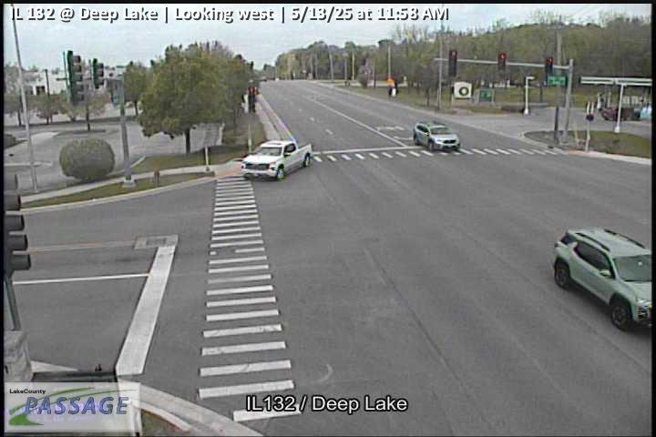 Traffic Cam IL 132 at Deep Lake