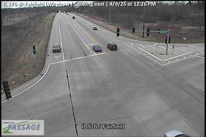 Traffic Cam IL 176 at Fairfield (Wireless) - E