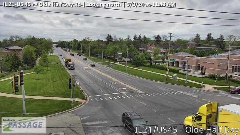 camera snapshot for IL 21-US 45 at Olde Half Day Rd