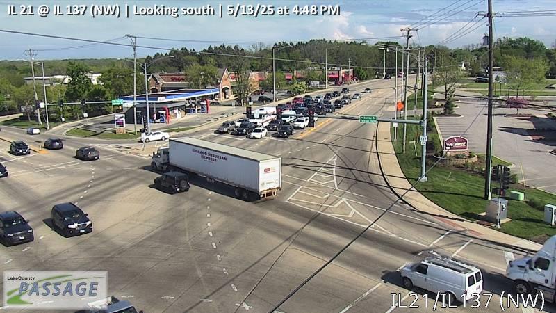 Traffic Cam IL 21 at IL 137 (NW)