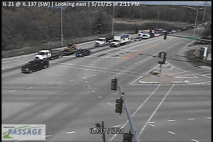 Traffic Cam IL 21 at IL 137 (SW)