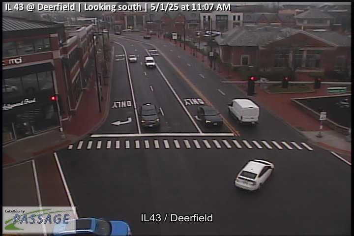 Traffic Cam IL 43 at Deerfield