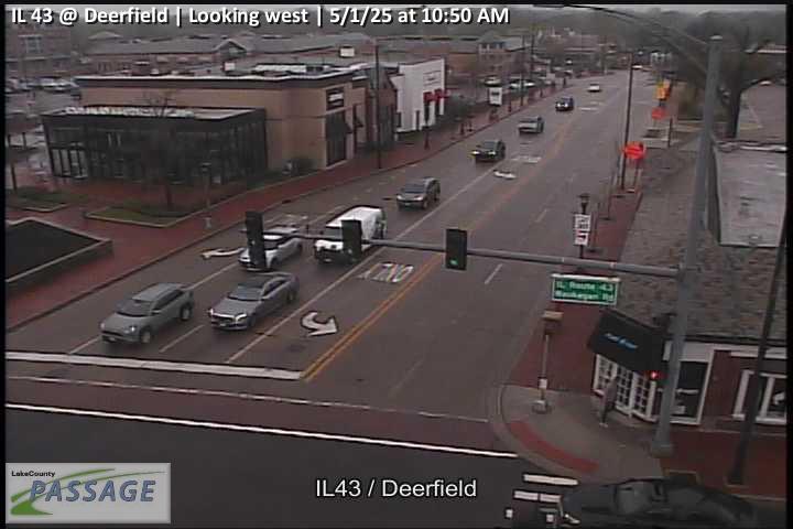 Traffic Cam IL 43 at Deerfield