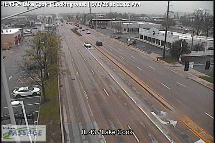 Traffic Cam IL 43 at Lake Cook - W