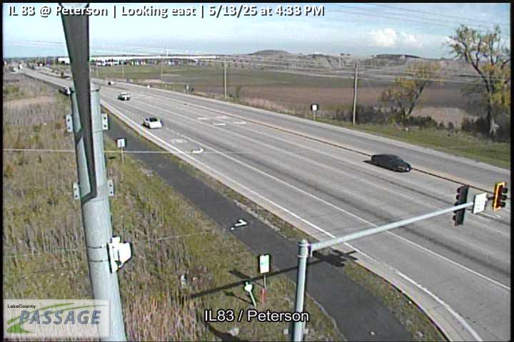 Traffic Cam IL 83 at Peterson