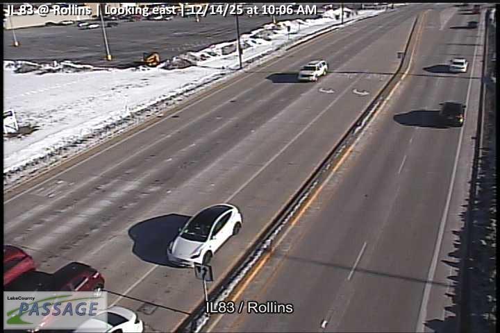 Traffic Cam IL 83 at Rollins