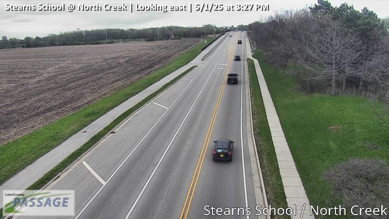 Traffic Cam Stearns School at North Creek