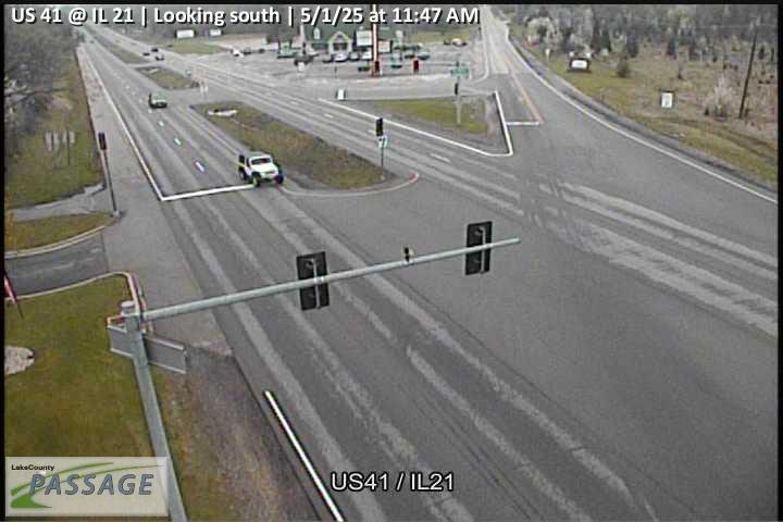 Traffic Cam US 41 at IL 21