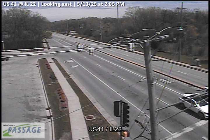 Traffic Cam US 41 at IL 22