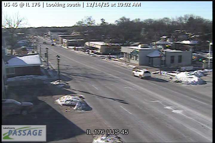 Traffic Cam US 45 at IL 176