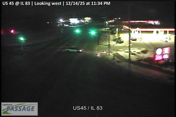 Traffic Cam US 45 at IL 83